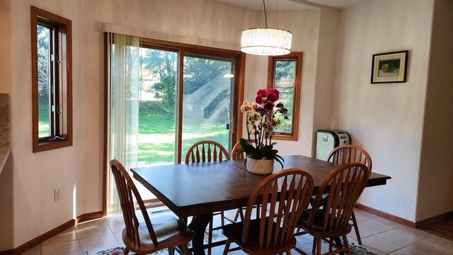 4205 Monarch Court, Middleton, WI 53562