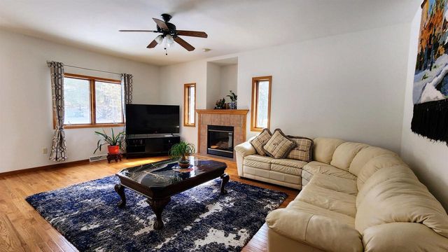 4205 Monarch Court, Middleton, WI 53562