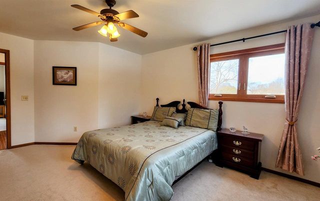 4205 Monarch Court, Middleton, WI 53562