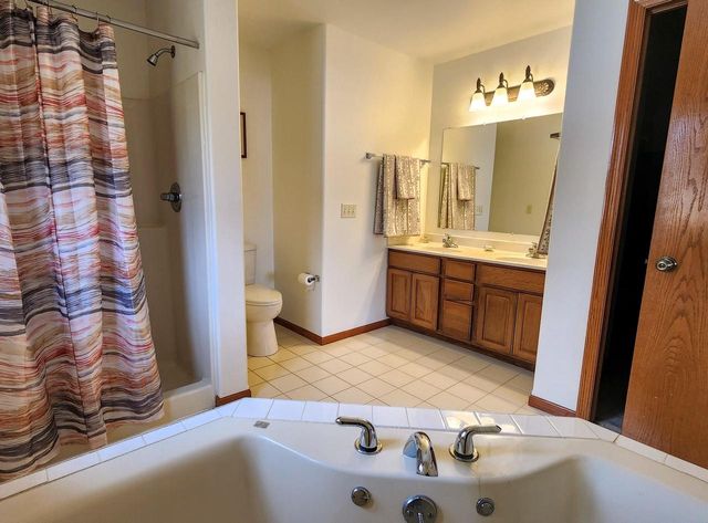 4205 Monarch Court, Middleton, WI 53562