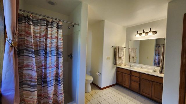 4205 Monarch Court, Middleton, WI 53562