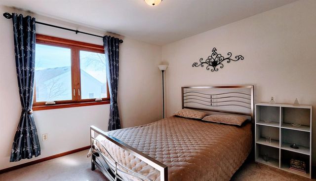 4205 Monarch Court, Middleton, WI 53562