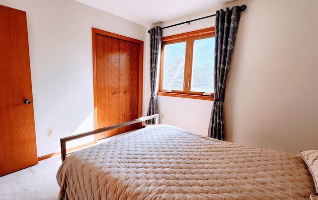 4205 Monarch Court, Middleton, WI 53562