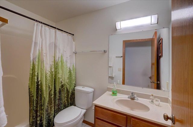 4205 Monarch Court, Middleton, WI 53562