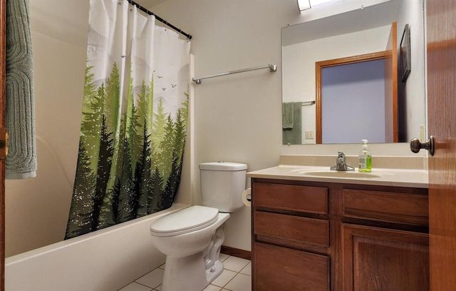 4205 Monarch Court, Middleton, WI 53562