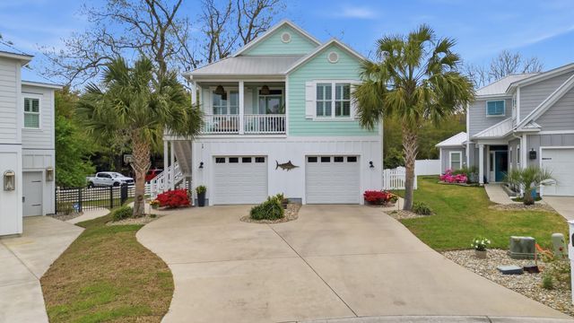 14 Saltwater Way, Murrells Inlet, SC 29576