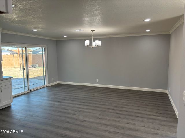 3902 W MCLELLAN Boulevard, Phoenix, AZ 85019