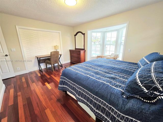 3371 NW 67th St, Fort Lauderdale, FL 33309