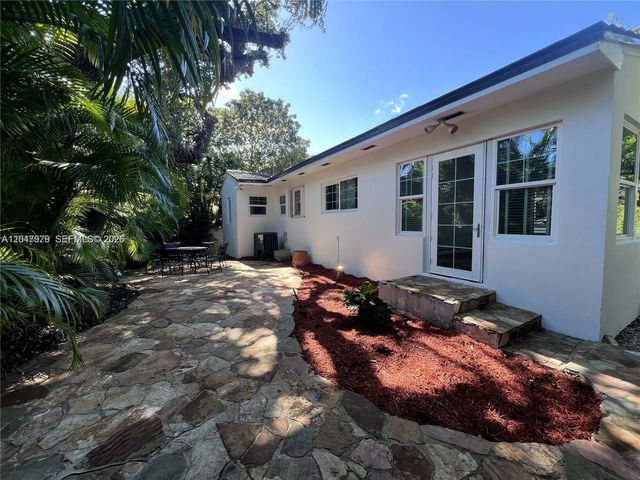 1452 Urbino Avenue, Coral Gables, FL 33146