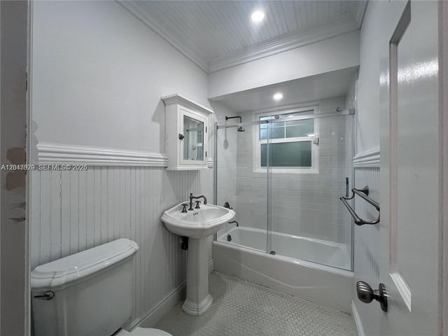 1452 Urbino Avenue, Coral Gables, FL 33146