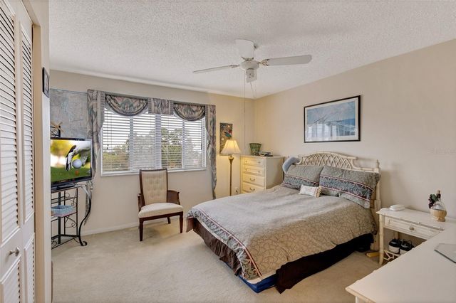19029 US HIGHWAY 19 N 9-308, Clearwater, FL 33764