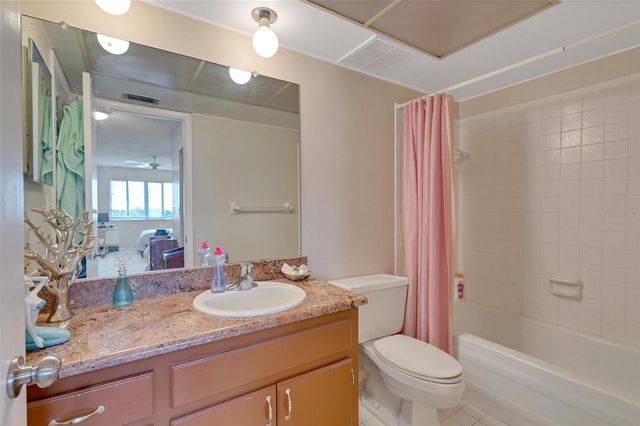 19029 US HIGHWAY 19 N 9-308, Clearwater, FL 33764