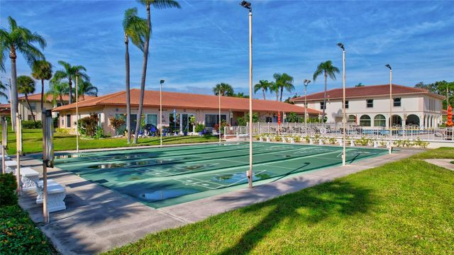 19029 US HIGHWAY 19 N 9-308, Clearwater, FL 33764