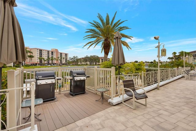 19029 US HIGHWAY 19 N 9-308, Clearwater, FL 33764