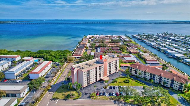 19029 US HIGHWAY 19 N 9-308, Clearwater, FL 33764