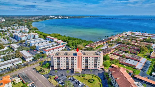 19029 US HIGHWAY 19 N 9-308, Clearwater, FL 33764