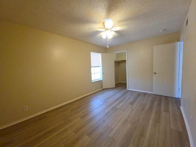 5808 Wellington DR 3, Austin, TX 78723