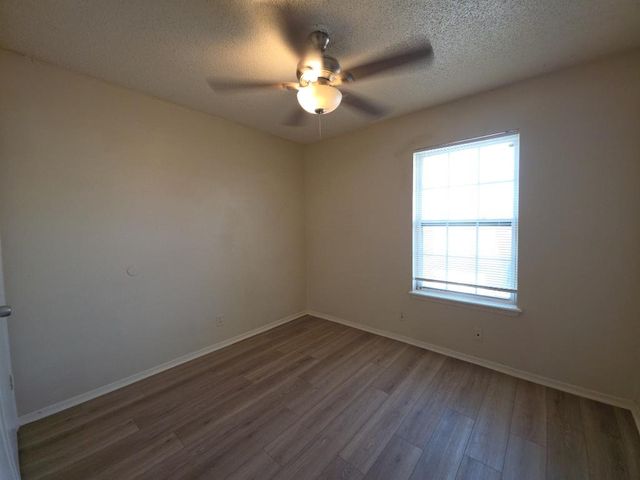 5808 Wellington DR 3, Austin, TX 78723