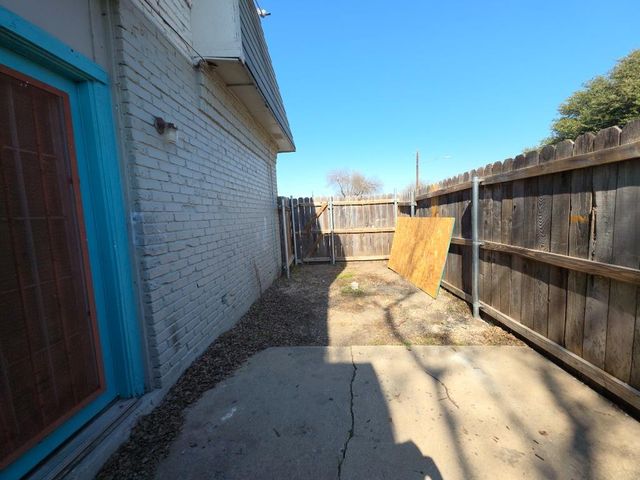 5808 Wellington DR 3, Austin, TX 78723