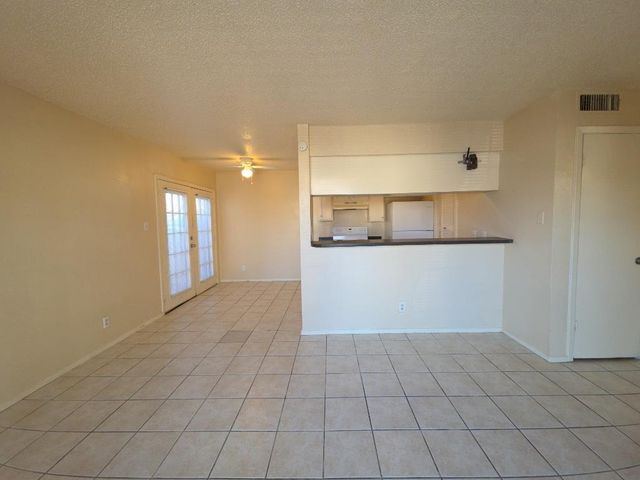 5808 Wellington DR 3, Austin, TX 78723