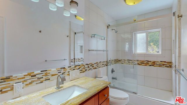 1011 N La Jolla Avenue, Los Angeles, CA 90046
