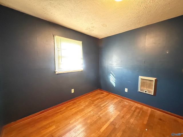 209 Gray Road, Albertville, AL 35951