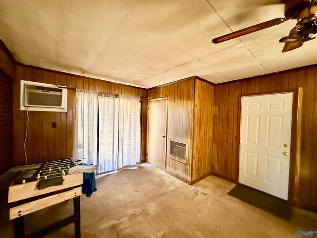 209 Gray Road, Albertville, AL 35951