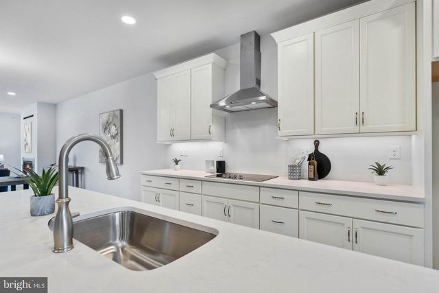 503 LEAHY DR, Newark, DE 19711