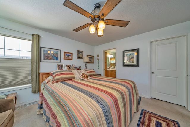 6230 Dolly Varden Ln, Pollock Pines, CA 95726