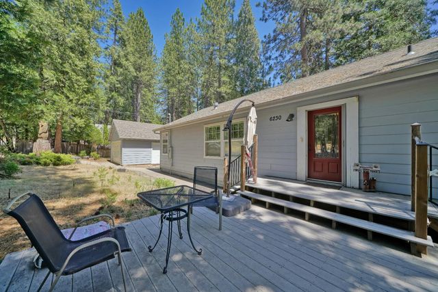 6230 Dolly Varden Ln, Pollock Pines, CA 95726