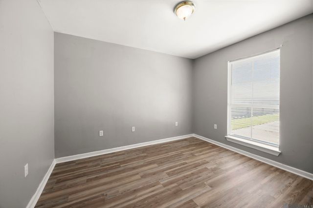 12235 Dove Hollow Dr, Denham Springs, LA 70726