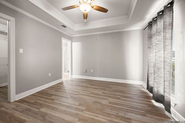 12235 Dove Hollow Dr, Denham Springs, LA 70726