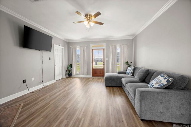 12235 Dove Hollow Dr, Denham Springs, LA 70726