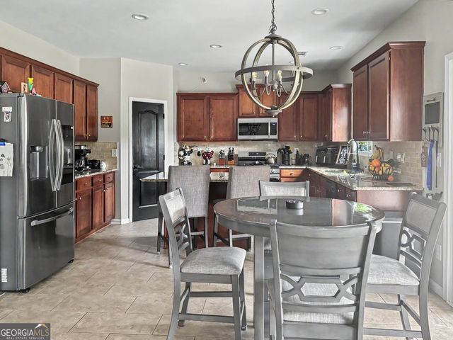 1884 Gray Wolf Lane, Dacula, GA 30019