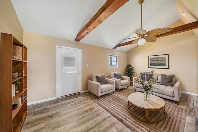7102 Terrasso Drive, Hitchcock, TX 77563