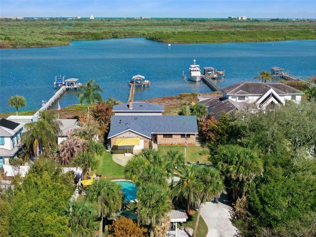 1703 S RIVERSIDE DRIVE, New Smyrna Beach, FL 32168