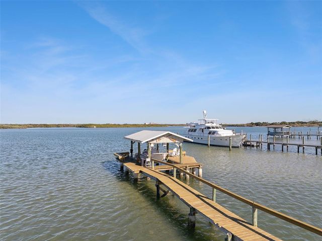 1703 S RIVERSIDE DRIVE, New Smyrna Beach, FL 32168