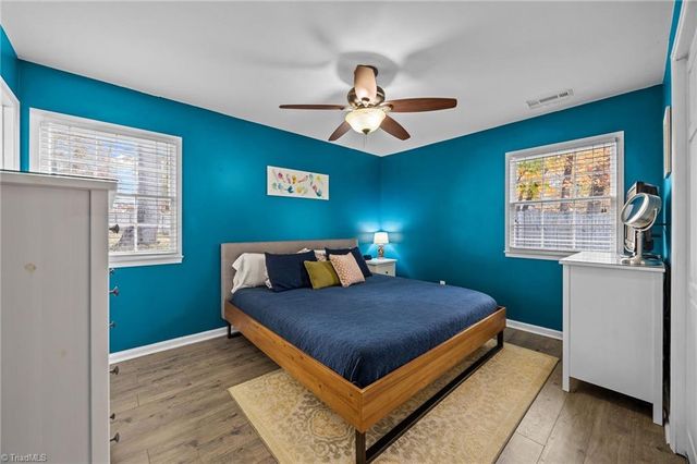 1924 Middlewood Court, High Point, NC 27265