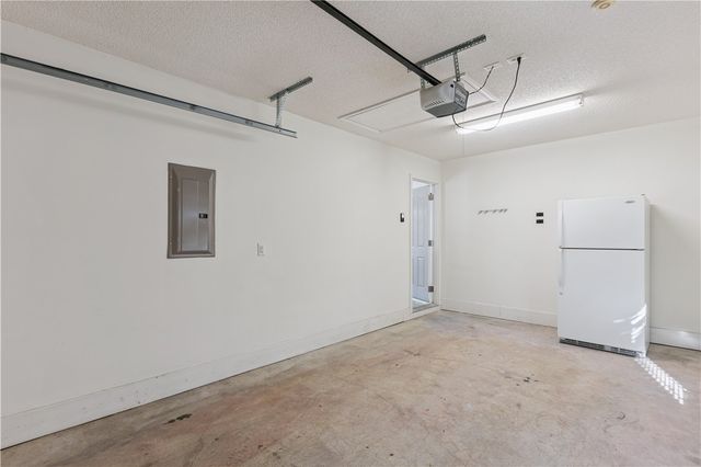 229 Sarah Drive, Brunswick, GA 31525