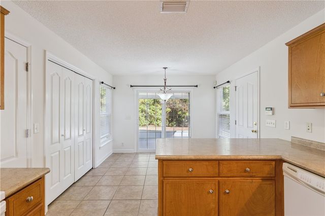 229 Sarah Drive, Brunswick, GA 31525