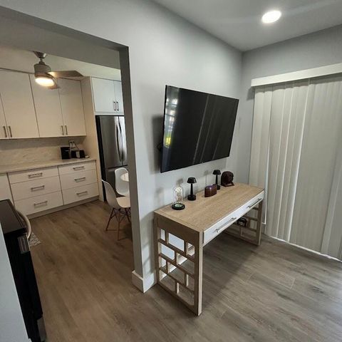 87 Piedmont B, Delray Beach, FL 33484