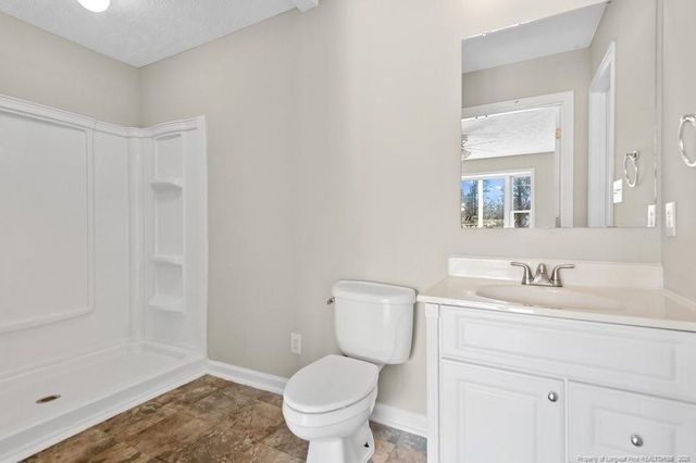 610 W 6th Avenue, Raeford, NC 28376