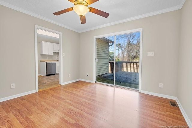 610 W 6th Avenue, Raeford, NC 28376