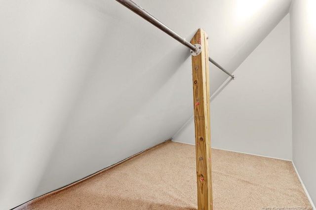 610 W 6th Avenue, Raeford, NC 28376