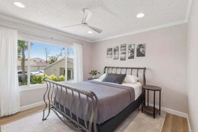669 Diamond Way 235, Vista, CA 92083