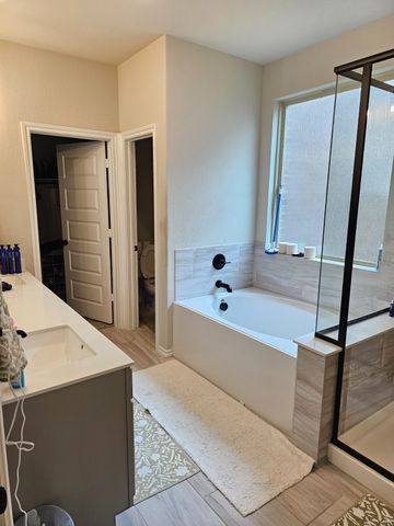 705 Mcadoo Drive, Arlington, TX 76002
