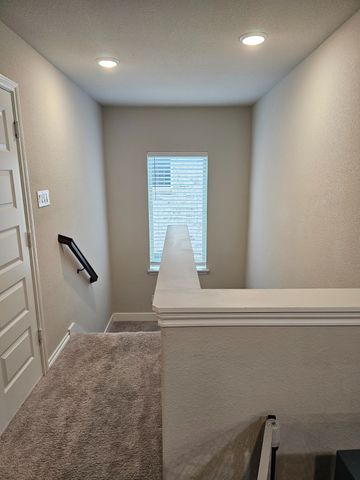 705 Mcadoo Drive, Arlington, TX 76002