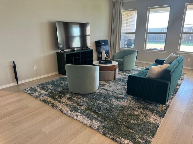 705 Mcadoo Drive, Arlington, TX 76002