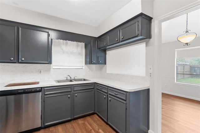 1418 Bramblebury Drive, Sugar Land, TX 77498