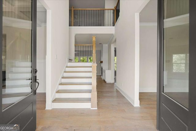 4538 Meadowland Way, Flowery Branch, GA 30542